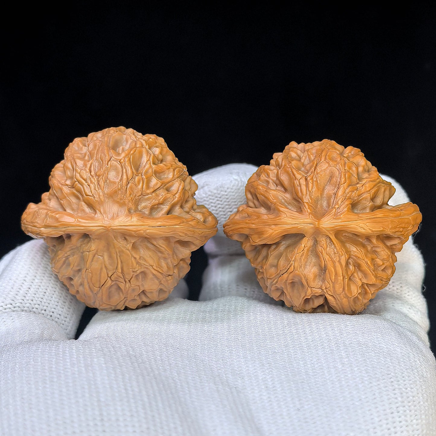 "Palace Lantern" Gongdeng GD-17E6 Low-Profile Wenwan Walnuts Pair | 42.0mm x 40.0mm | GD-17E6