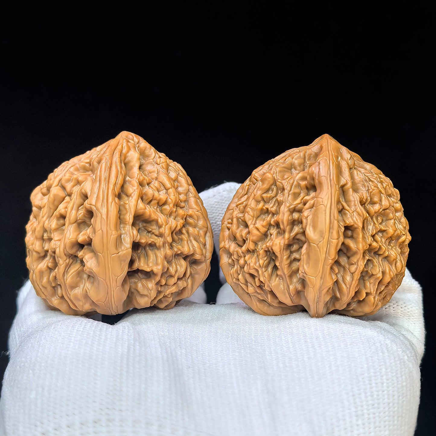 "Jixian Tiger Head King" Jixian Hutouwang JSHTW-SY1F1 Low-Profile Wenwan Walnuts Pair | 43.0mm x 45.0mm | JSHTW-SY1F1