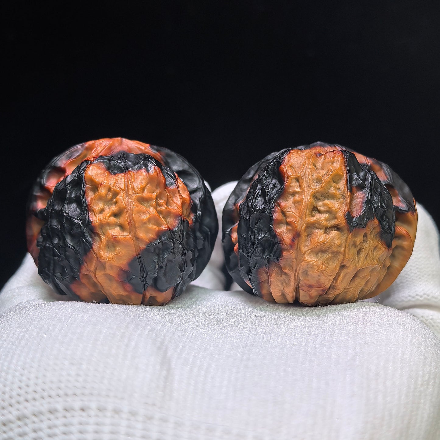"Earth-Muffled Pumpkin Pier" (Di Men Gua Dun) Scholar Walnuts | Inlaid Rotatable Dragon Head Navels | 41.0mm x 45.0mm | High-Contrast Dual-Tone Masterpiece | Stock ID: DMLGD-101SY