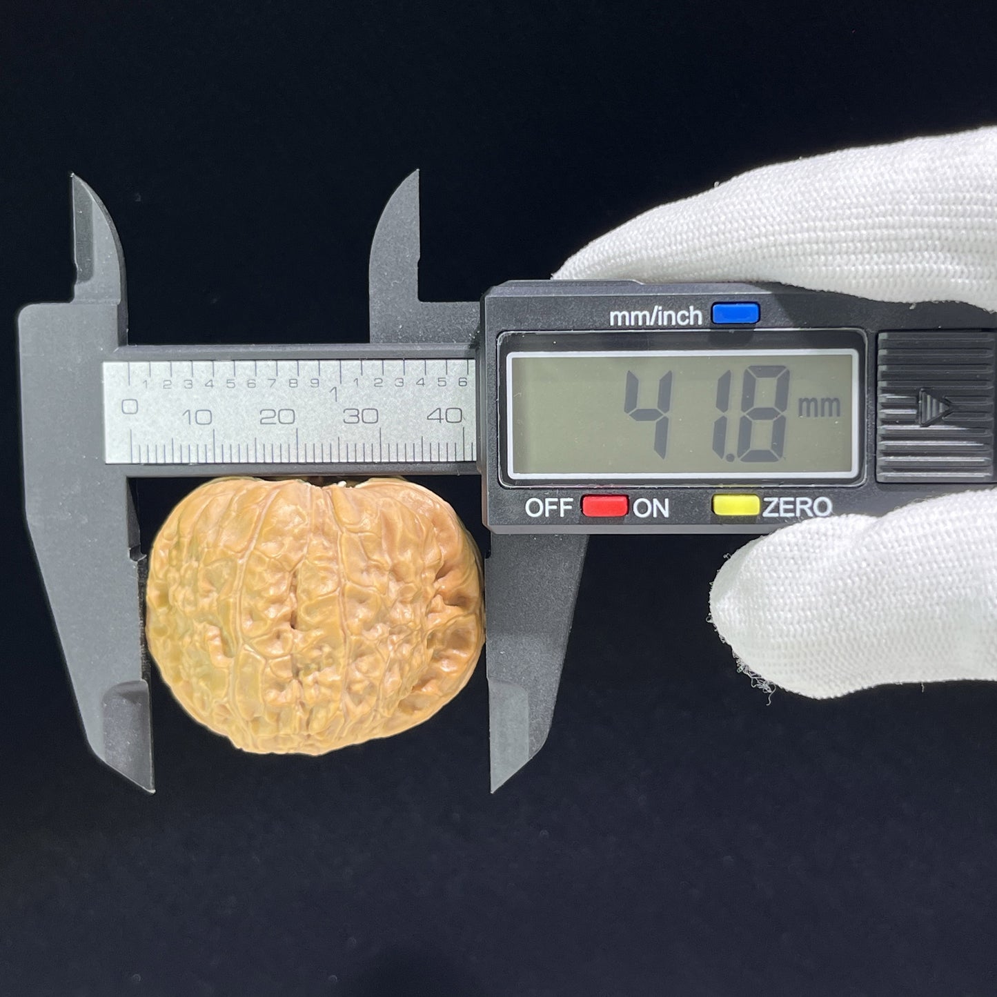 The "Pumpkin Squat" (Nan Gua Dun) Giant Balanced Pair | 42.0mm x 41.0mm | NGD-701