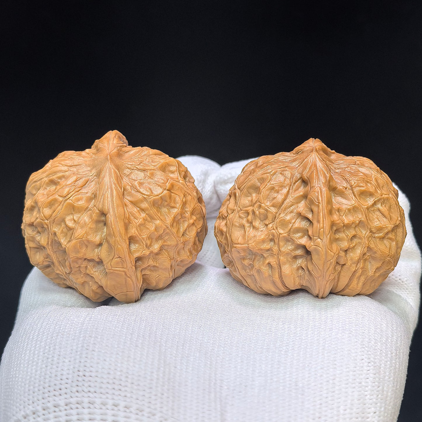 "Pumpkin Mound Vulture" Nanguadun Zuoshandiao Special Hybrid Wenwan Walnuts Pair | 42.0mm x 46.0mm | NGDZSD-C234E
