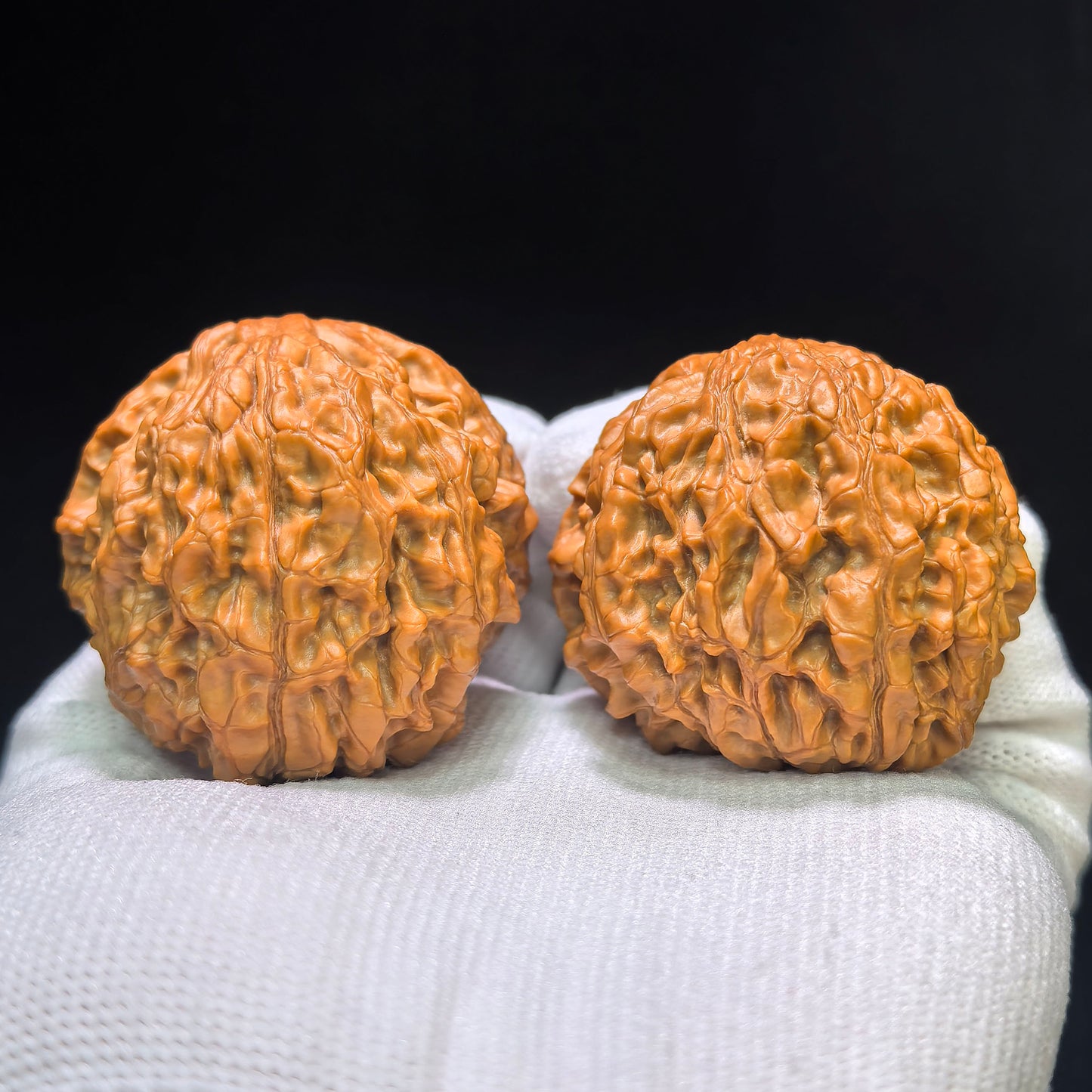 "Official Hat Snake Head" Guanmao Shetiao Inlaid Wenwan Walnuts Pair | 43.0mm x 34.0mm | GMSXQ-01SY
