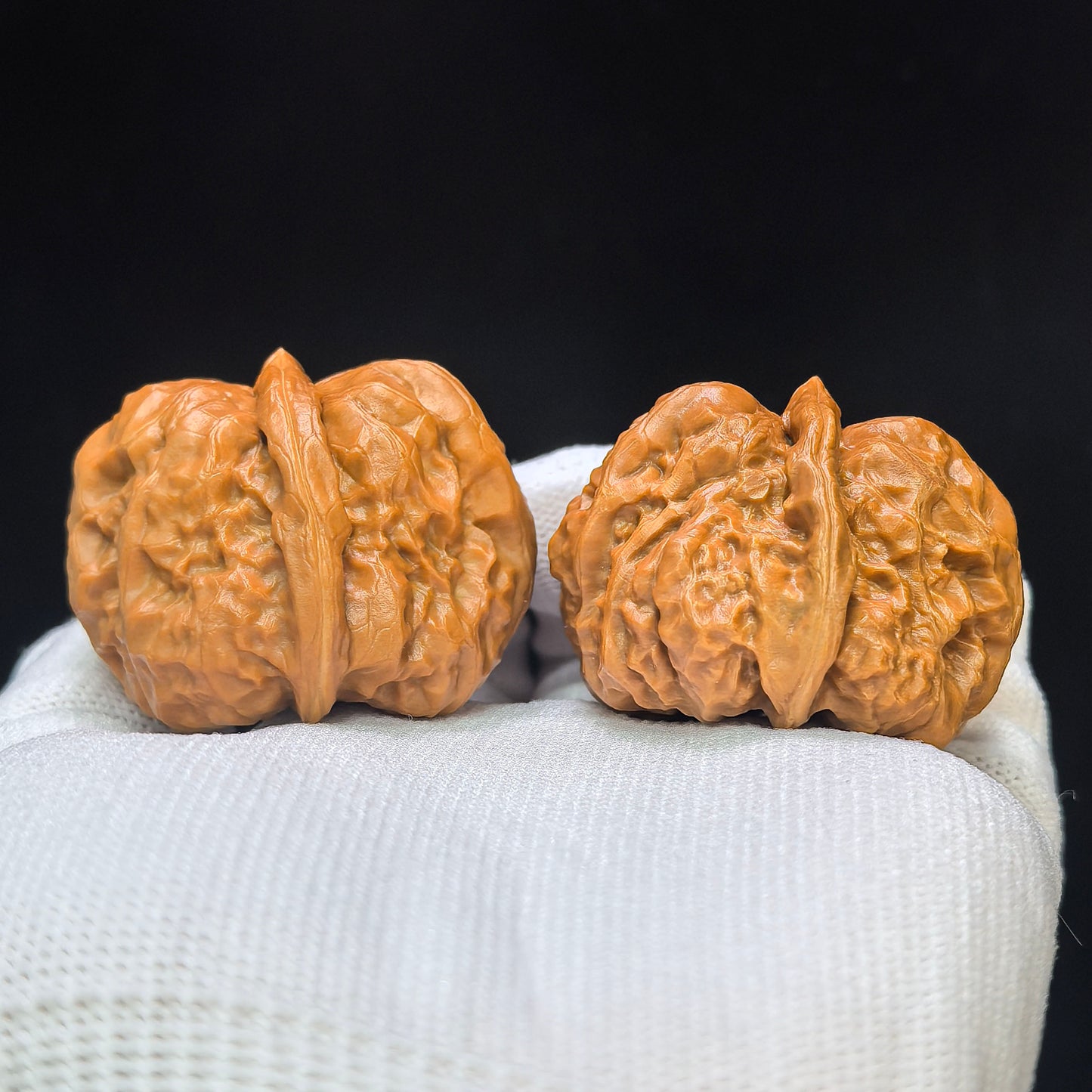"Toad Head" (Ha Ma Tou) Scholar Walnuts Pair | 38.0mm x 42.0mm | Deep-Belly Low-Profile Stance | S+ Grade | Stock ID: HMT-1505C