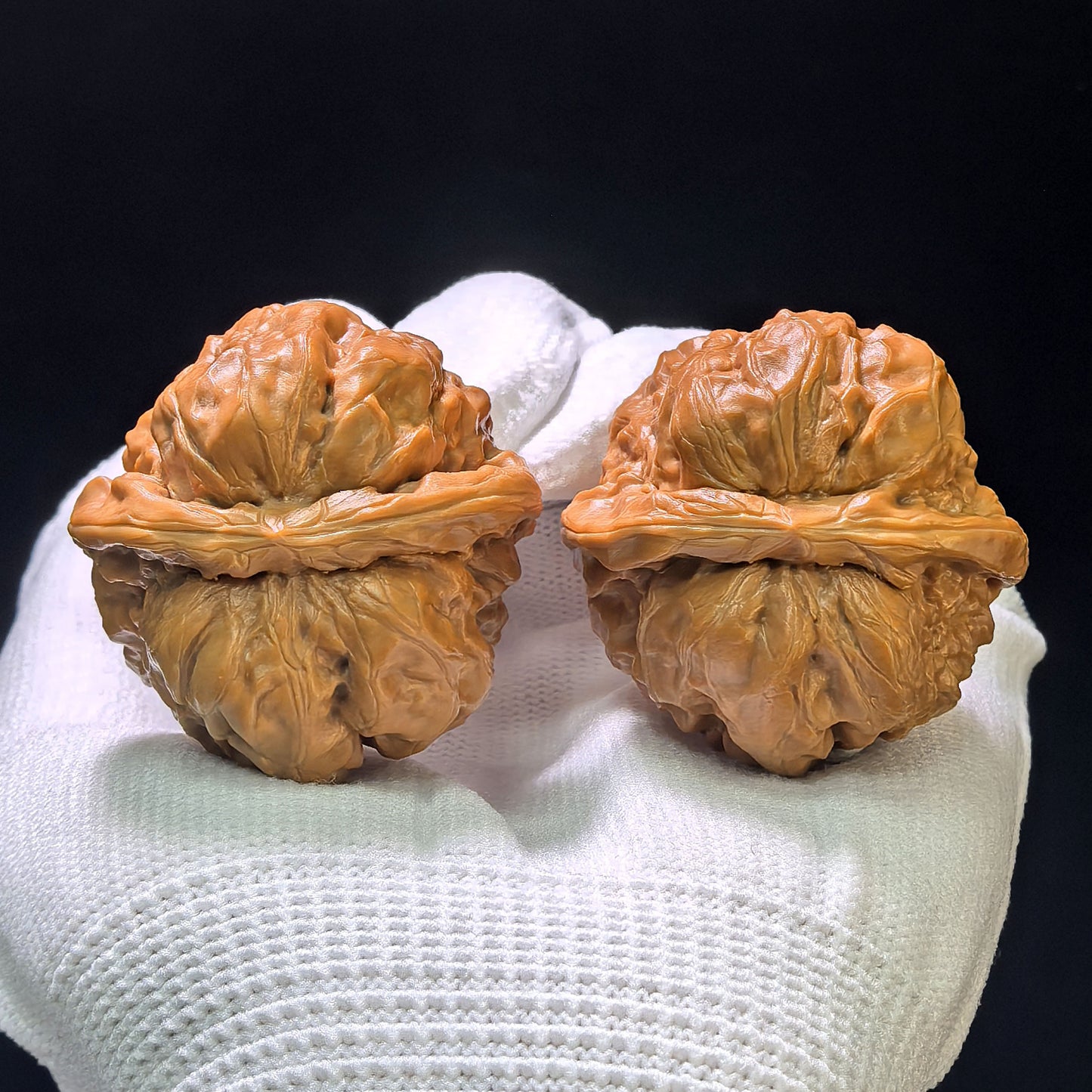 "Toad Head" Hamatou Wenwan Walnuts (Pair) | 38.0mm x 38.0mm | Stock ID: W-1107