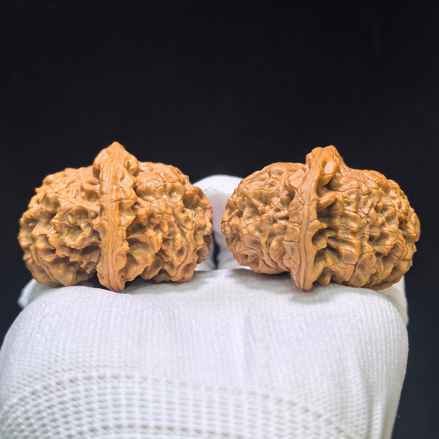"Dragon Tripod Low Profile" Longding Aizhuang Wenwan Walnuts Pair | 55.0mm x 50.0mm | LD-1552C