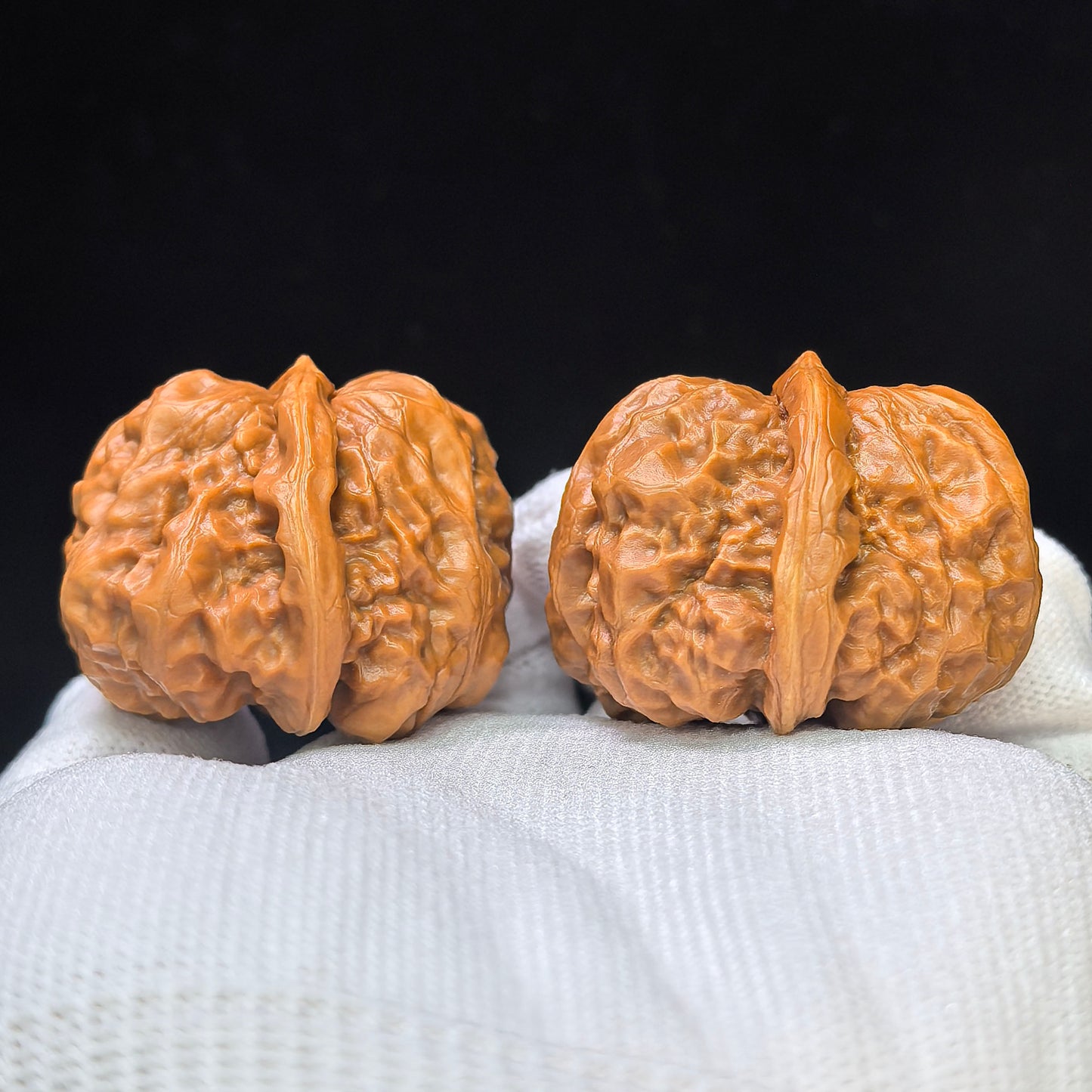 "Triangular Crystal Frog" Sanjiao Shuijingwa HMT-1502C Low-Profile Wenwan Walnuts Pair | 40.0mm x 41.0mm | HMT-1502C