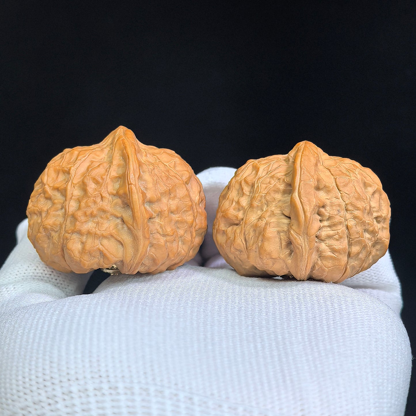 "Inlaid Dragon Head Pumpkin Pier" (Nanguadun Xiangqian Longshou) Scholar Walnuts Pair | 42.0mm x 41.0mm Near-Isometric Low Profile | S-Grade Artisan Masterpiece | Stock ID: NGDXQ-SY1I7