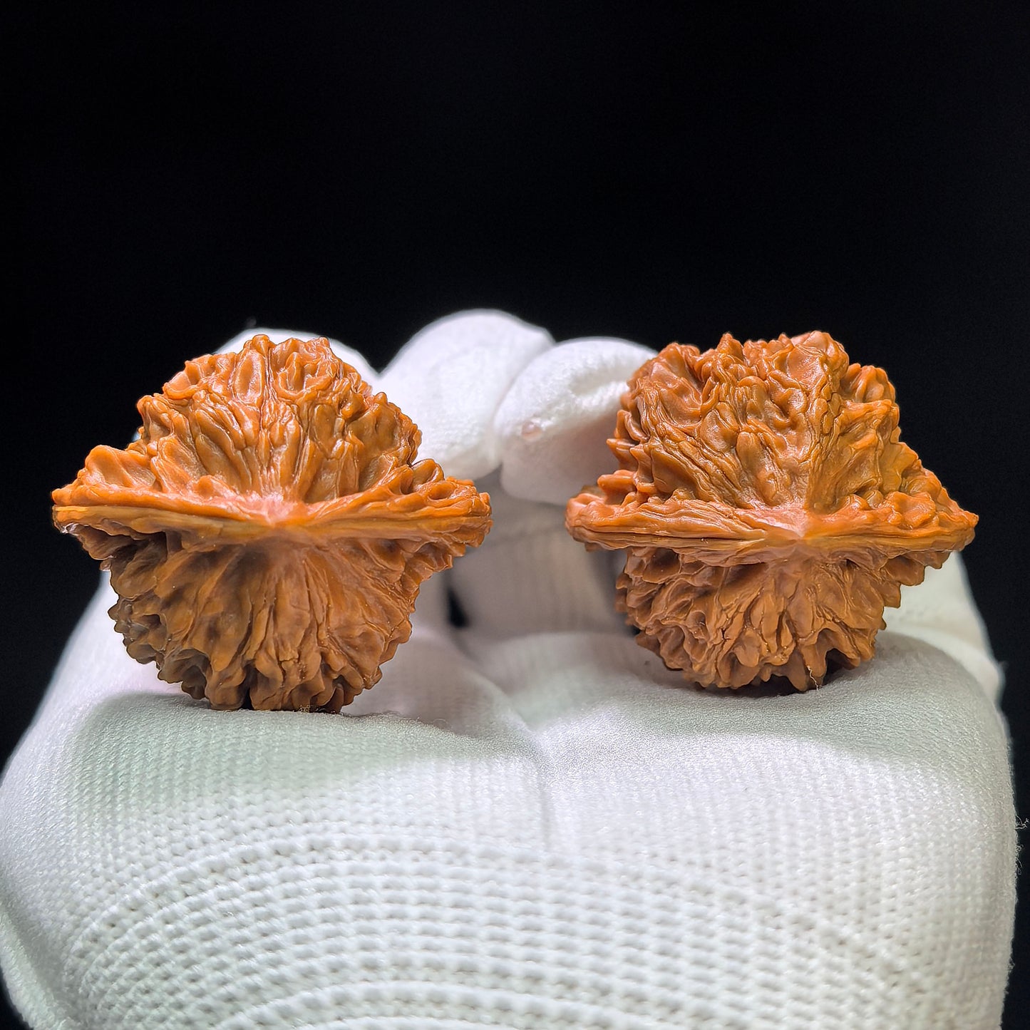 "Panshan" Panshan Wenwan Walnuts Pair | 36.0mm x 33.0mm | PS-1401