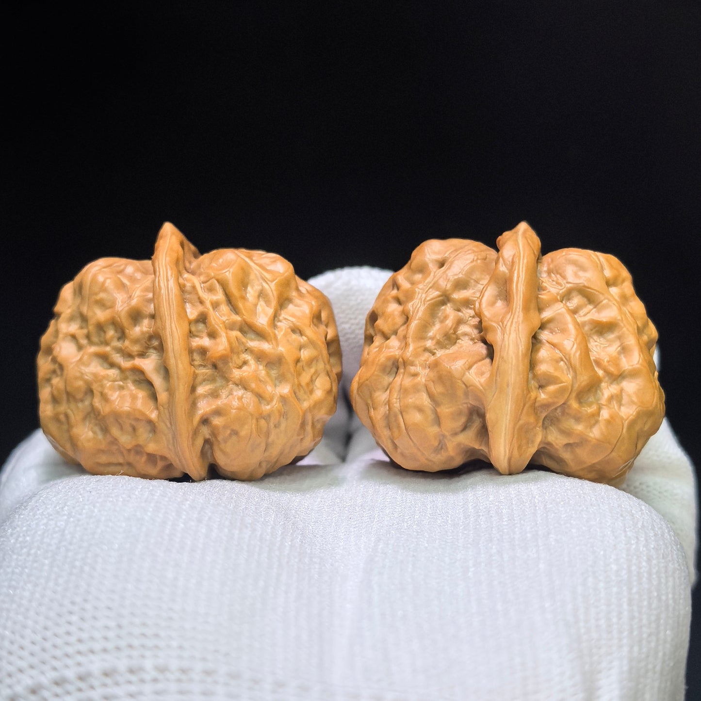 "Toad Head" Hama Tou Wenwan Walnuts Pair | 40.0mm x 40.0mm | HMT-02SY