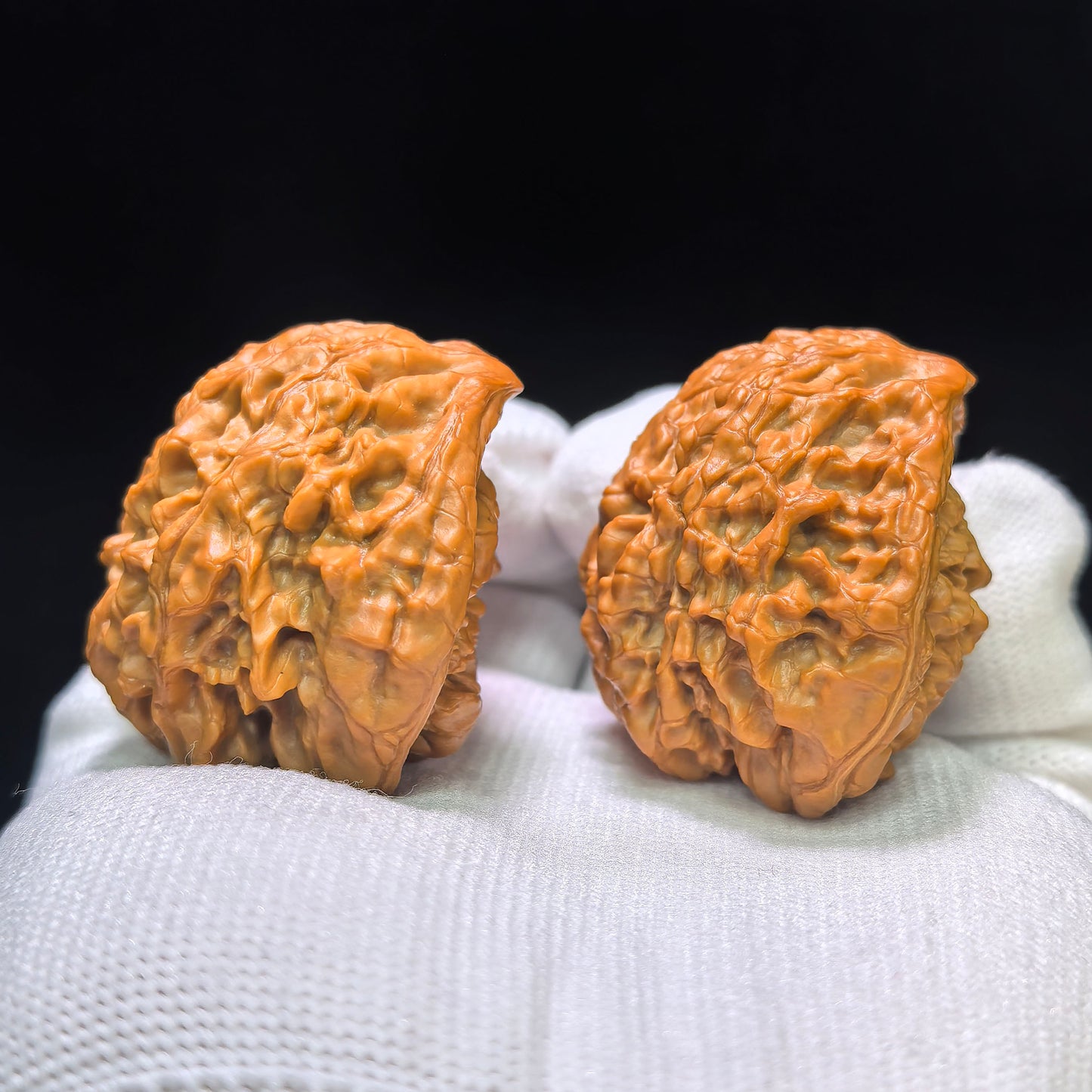 "Official Hat Snake Head" Guanmao Shetiao Inlaid Wenwan Walnuts Pair | 43.0mm x 34.0mm | GMSXQ-01SY