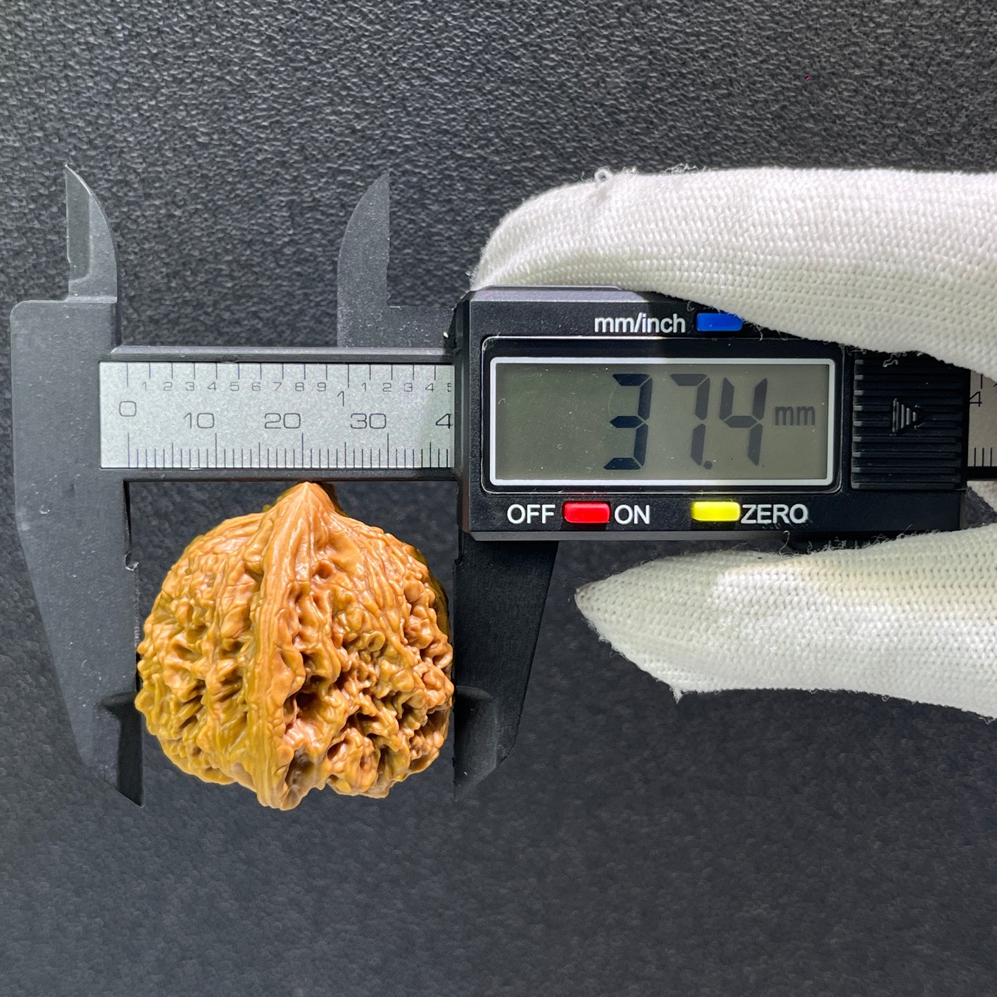 The "Nan Jiang Shi" Pair | 40.0mm x 38.0mm | NJS-408