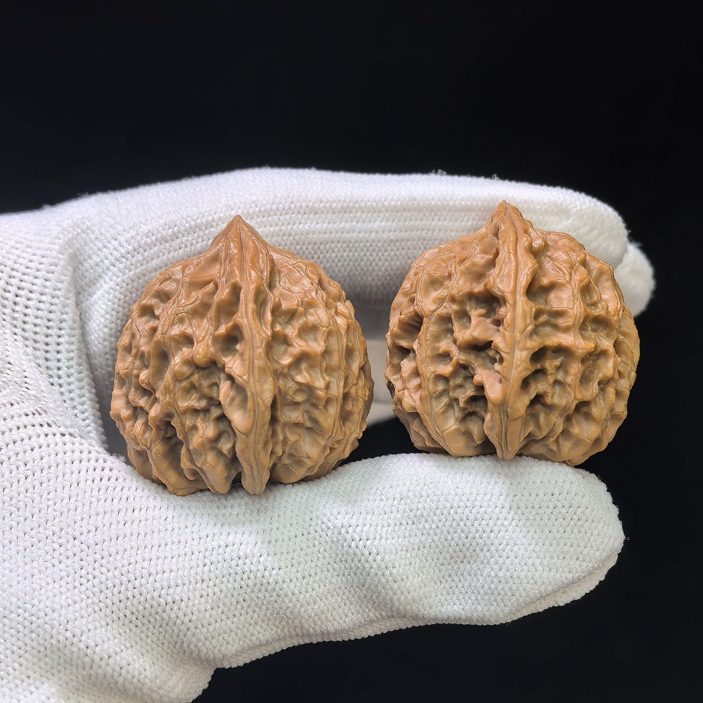 "Moon-Gazing Pocket Spinner" Wangyue Shounian Wenwan Walnuts Pair | 31.0mm x 30.0mm | WY-01SY