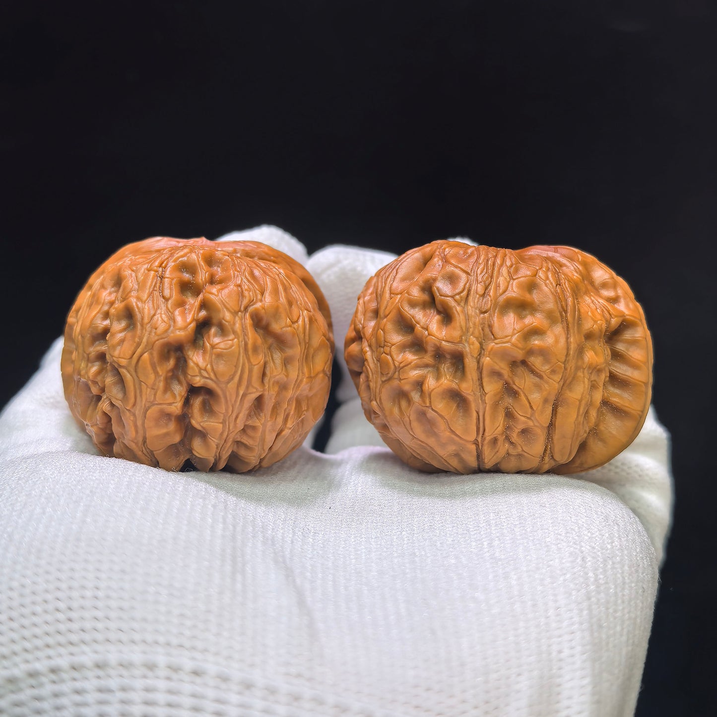 "Pinggu Ingot Clairvoyant Ear" Pinggu Yuanbao Shunfenge Wenwan Walnuts Pair | 39.0mm x 44.0mm | PGYBSFE-CG214E