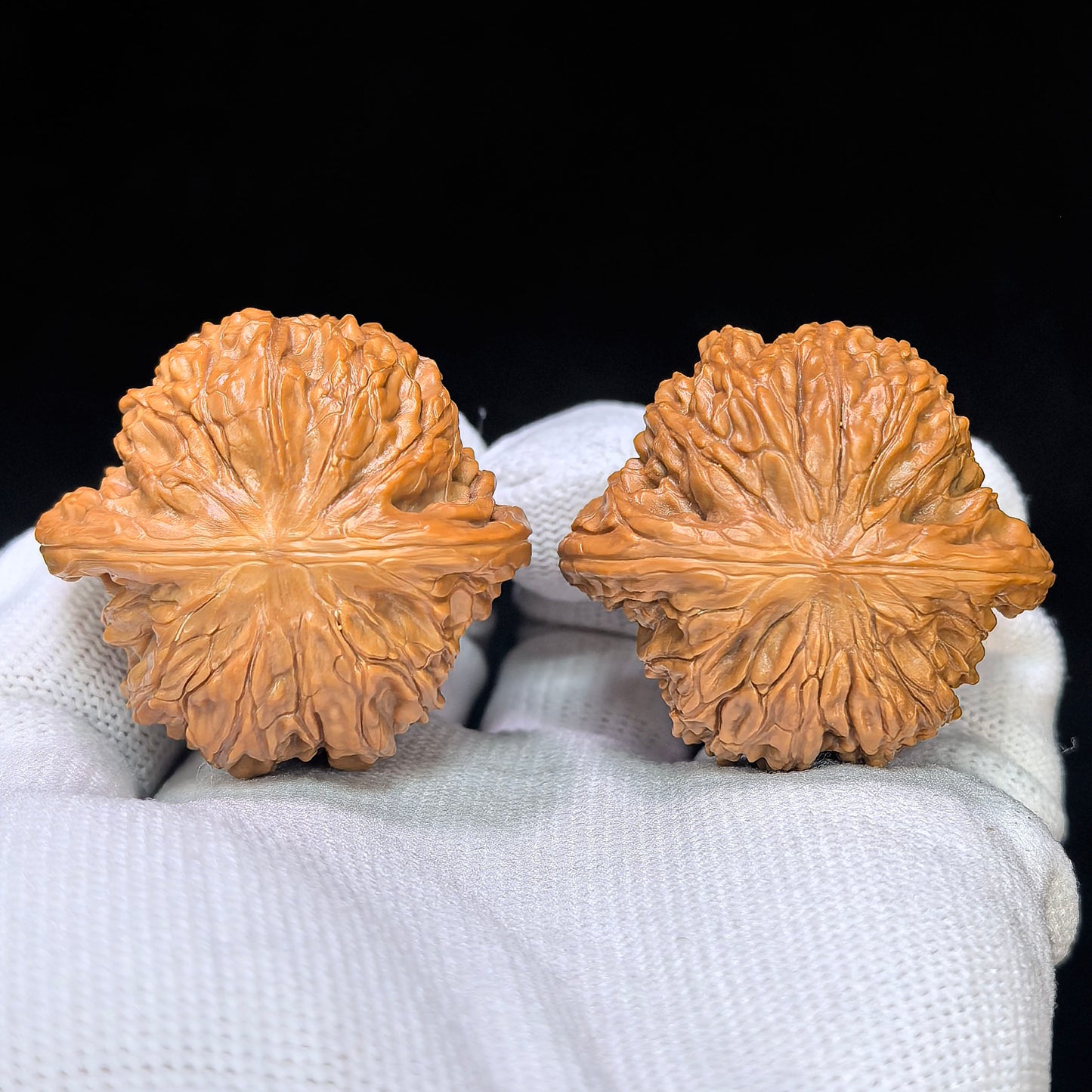 "Millstone" Mopan MB-17F4 Low-Profile Wenwan Walnuts Pair | 40.0mm x 37.0mm | MB-17F4