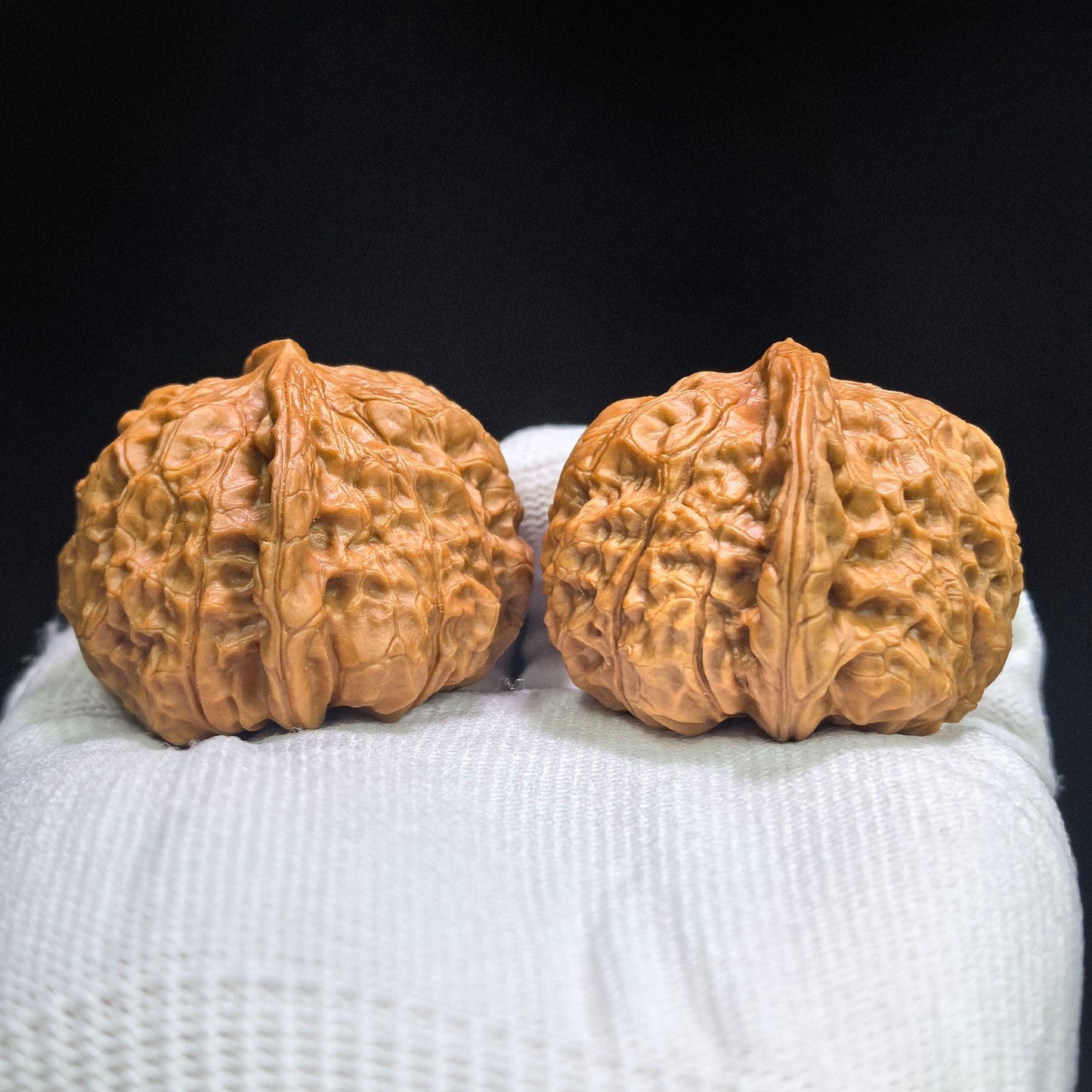 "Concave Base Pumpkin Dun" Aodi Nanguadun BDNGD-17G5 Low-Profile Wenwan Walnuts Pair | 43.0mm x 43.0mm | BDNGD-17G5
