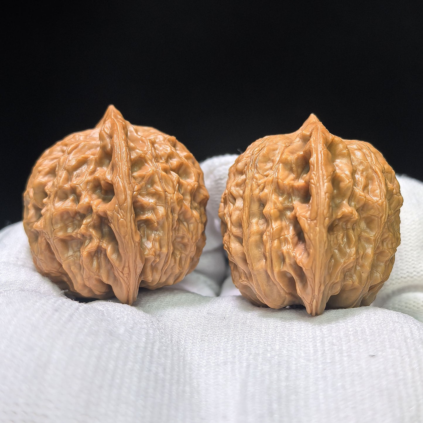 "Shaanxi Official Hat" Shaanxi Guanmao Wenwan Walnuts Pair | 43.0mm x 35.0mm | SXGM-01SY