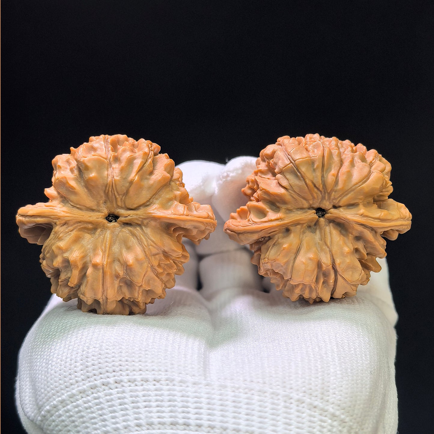 "Official Hat" Guan Mao Wenwan Walnuts (Pair) | 45.0mm x 41.0mm | Stock ID: GM-1105