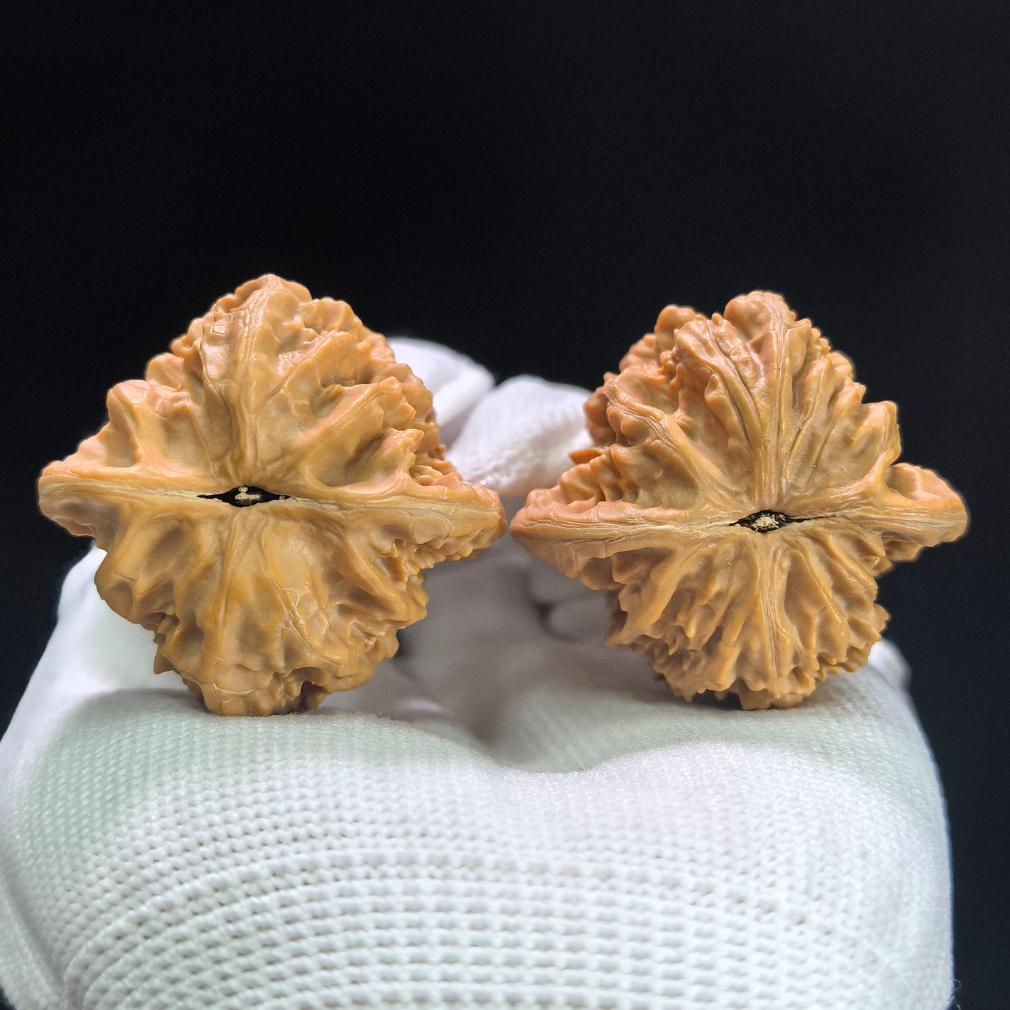 Peach Heart Xialingling (Xia Yun Ling) Scholar Walnuts Pair | 39.0mm x 37.0mm | Compact Ingot Silhouette | Stock ID: XYL-1402