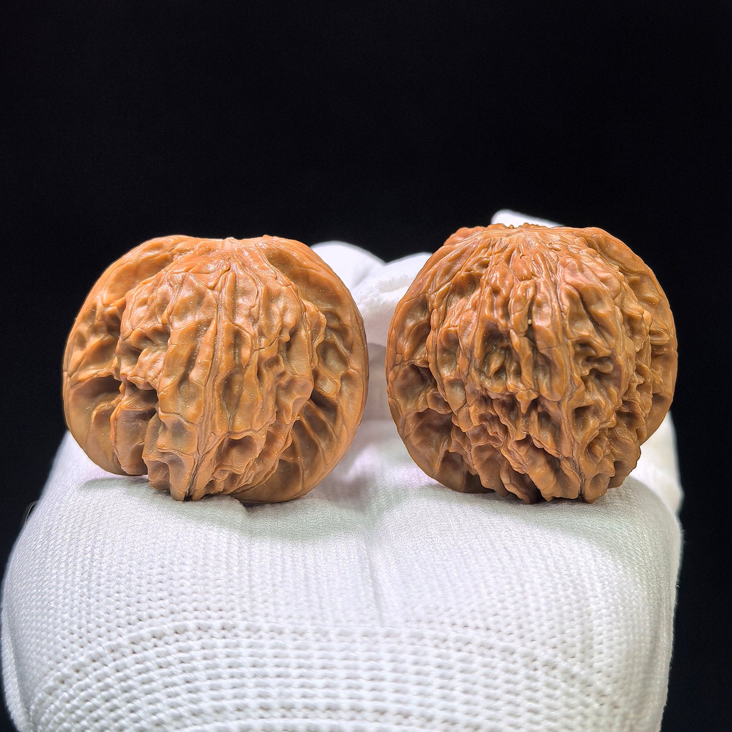 "Butterfly Millstone" Hudie Mopan MP-1403 Low-Profile Wenwan Walnuts Pair | 38.0mm x 38.0mm | MP-1403