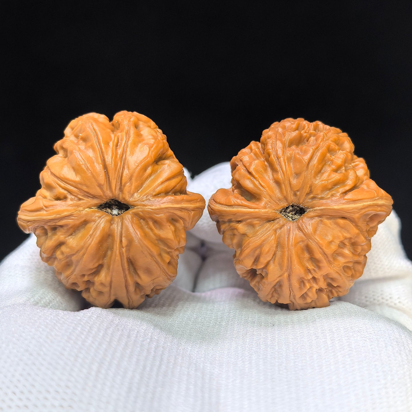 "Pinggu Ingot" Pinggu Yuanbao PGYB-1501C Low-Profile Wenwan Walnuts Pair | 37.0mm x 40.0mm | PGYB-1501C