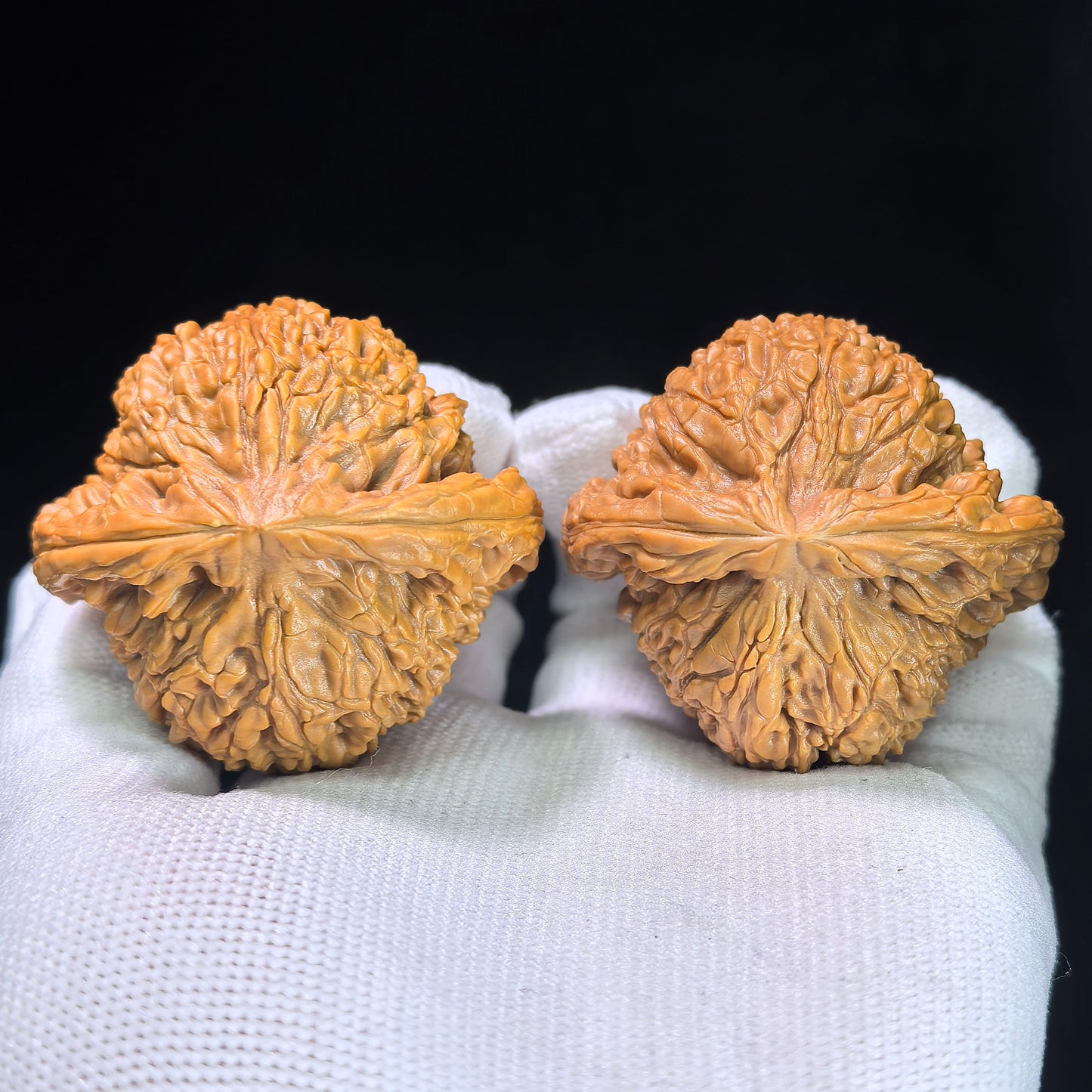 Nanjiangshi Scholar Walnuts "Spherical Heart" Variant | Premium Select 46.0mm x 43.0mm | Stock ID: NJS-1303C