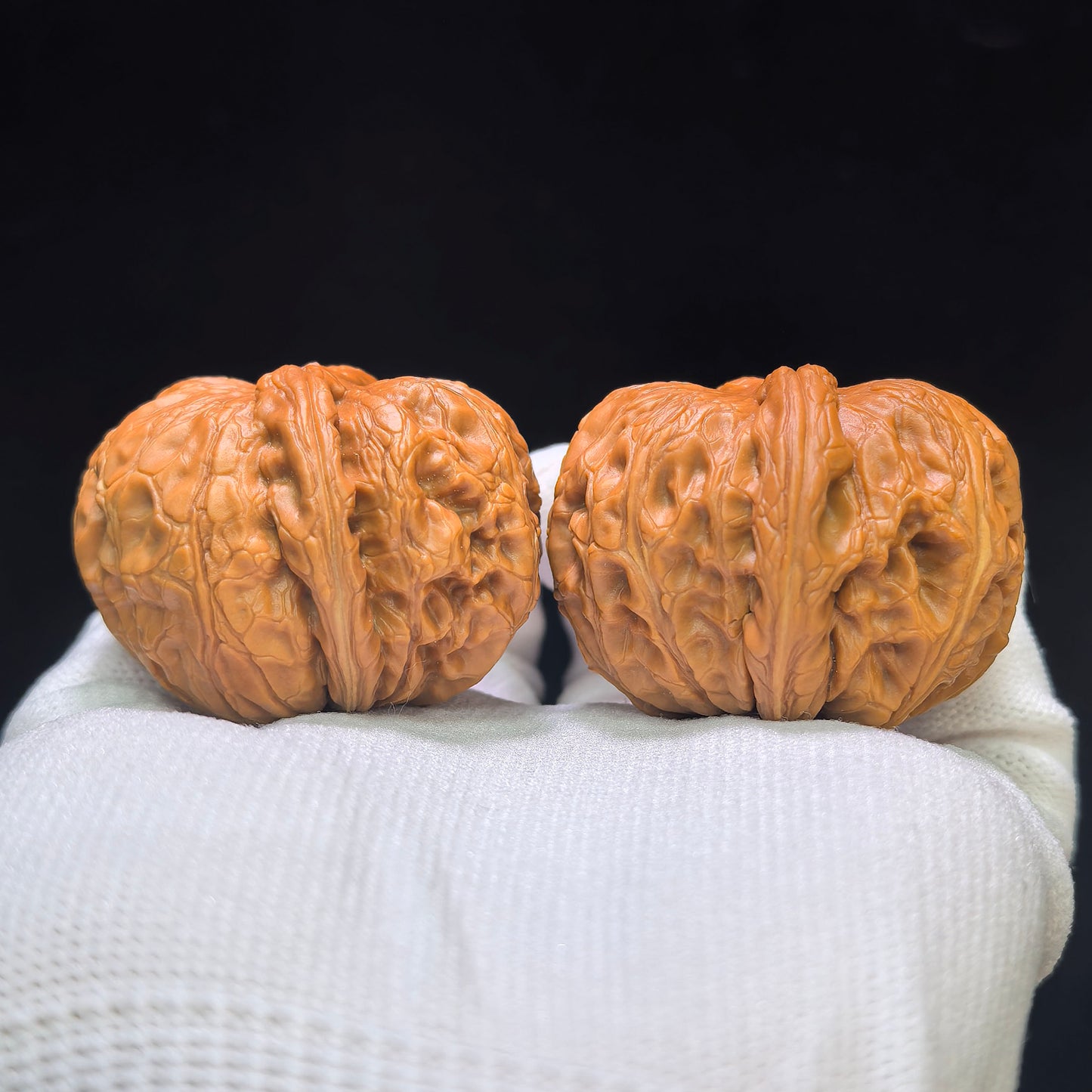 "Pinggu Ingot Clairvoyant Ear" Pinggu Yuanbao Shunfenge Wenwan Walnuts Pair | 39.0mm x 44.0mm | PGYBSFE-CG214E