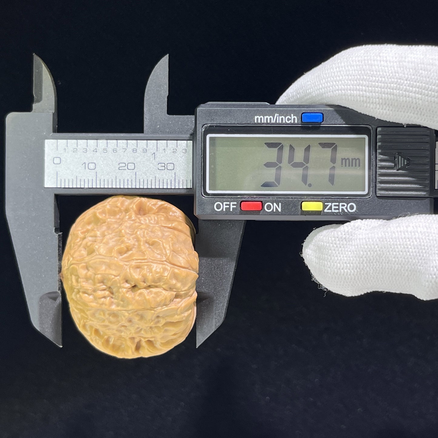 The "Pumpkin Squat" (Nan Gua Dun) Giant Balanced Pair | 42.0mm x 41.0mm | NGD-701