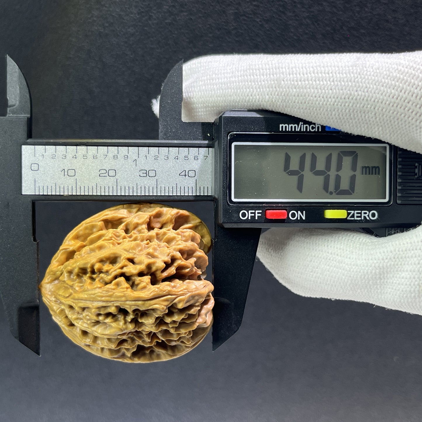 The "Nan Jiang Shi" Pair | 41.0mm x 39.0mm | NJS-405