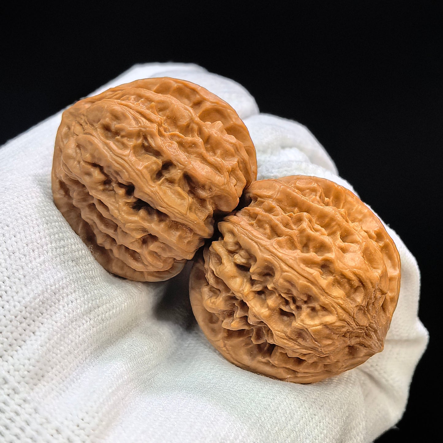 "Jiulong Valley" Jiulongyu Wenwan Walnuts (Pair) | 38.0mm x 38.0mm | Stock ID: JLY-1501C