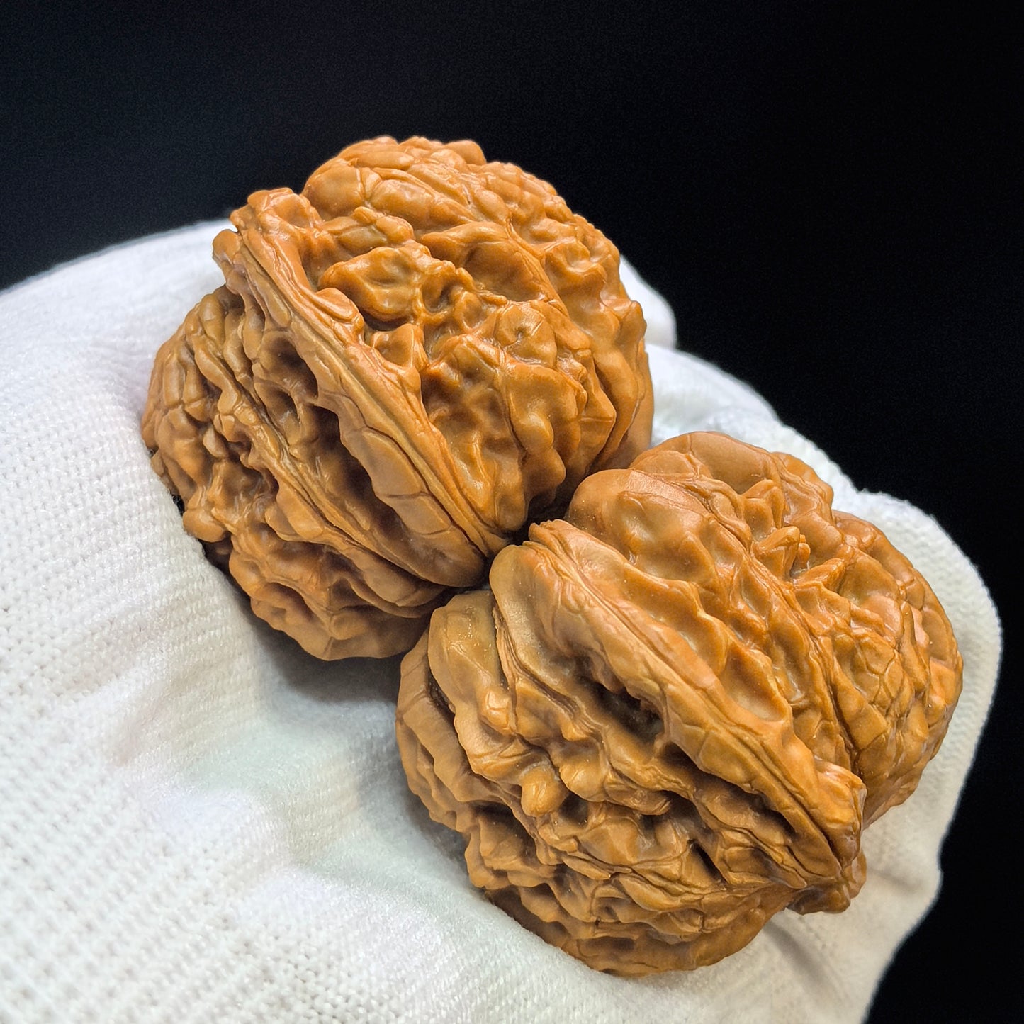 "Huakun Dragon" Hua Kun Long Wenwan Walnuts (Pair) | 48.0mm x 47.0mm | Stock ID: HKL-1505C
