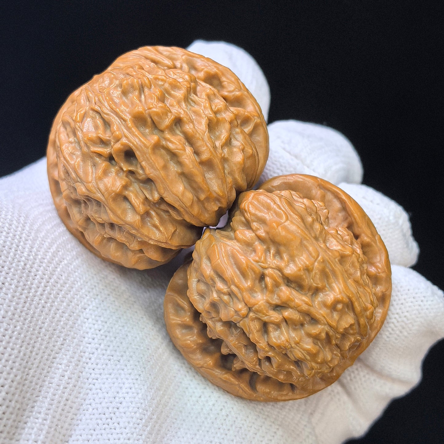 "White Lionhead" Baishizi BSJ-SY1C1 Low-Profile Wenwan Walnuts Pair | 39.0mm x 41.0mm | BSJ-SY1C1