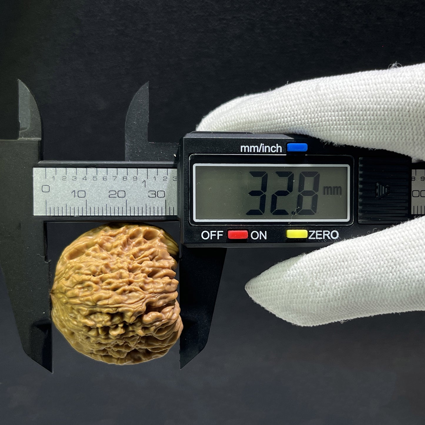 The "Nan Jiang Shi" Pair | 37.0mm x 36.0mm | NJS-407