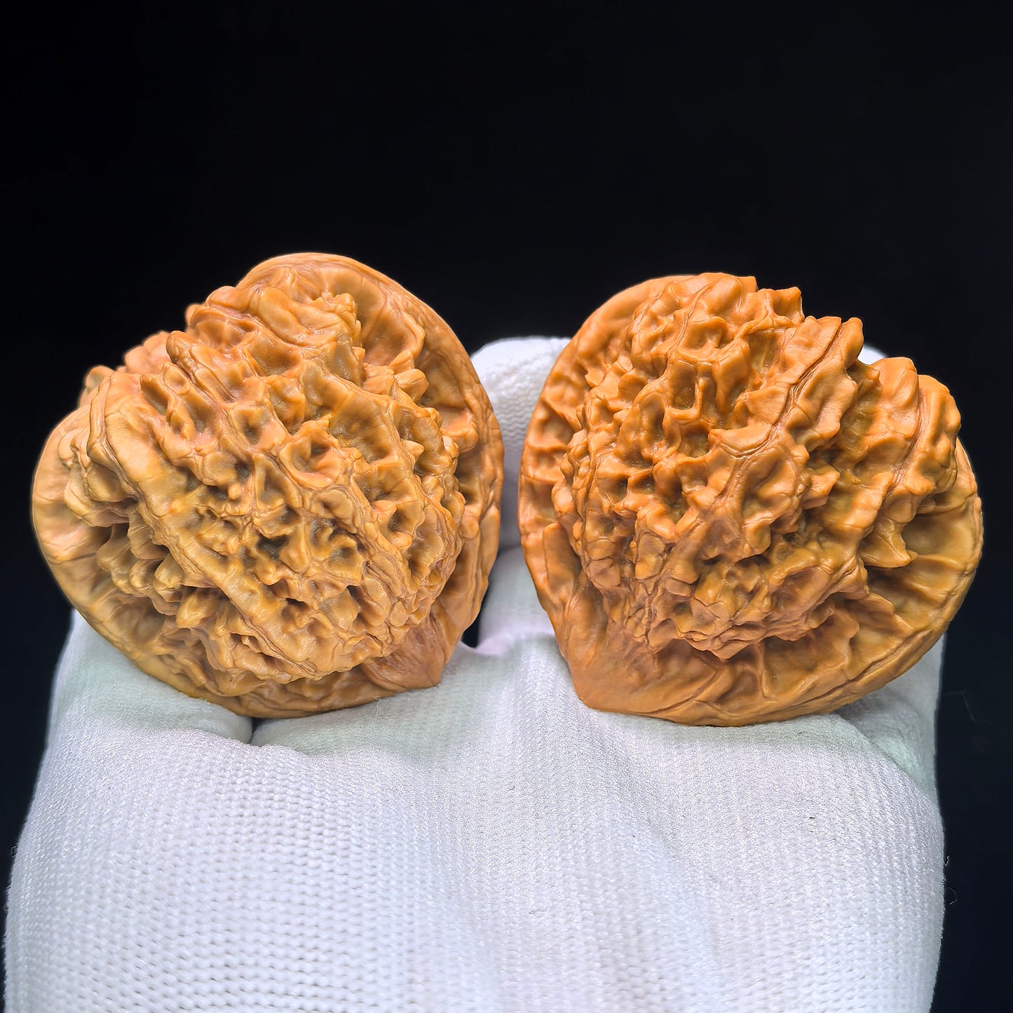 The "Imperial Kylin Pattern" (Qilin Wen) Premium Concave Peach-Heart Pair | 50.0mm x 43.0mm | QLW-1303C