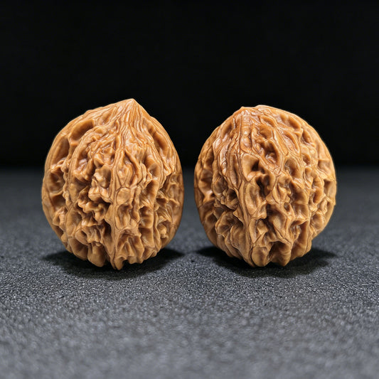 "Beijing Chicken Heart" Beijing Jixin BJJX-1402 Low-Profile Wenwan Walnuts Pair | 38.0mm x 38.0mm | BJJX-1402 - ThePatinaProject