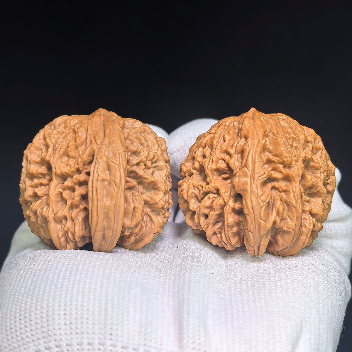 "Blizzard Heavenly Crippled Foot" BaoXue TianCanJiao BX-CG1B0E Wenwan Walnuts Collector Pair | 42.0mm x 43.0mm | Stock ID: BX-CG1B0E - ThePatinaProject
