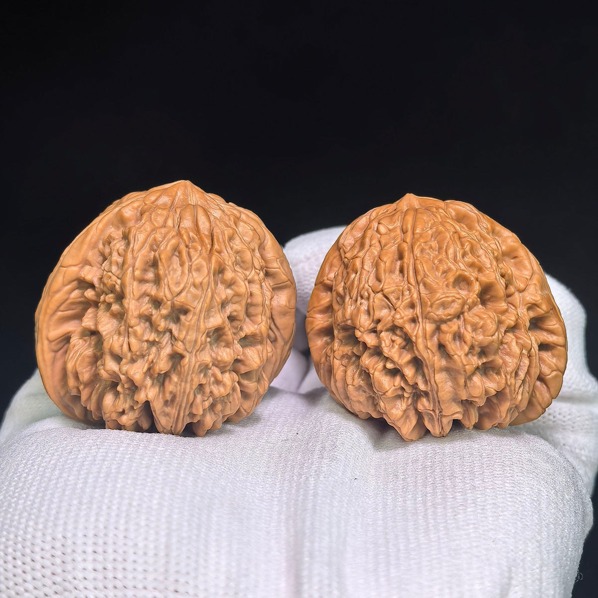"Blizzard Heavenly Crippled Foot" BaoXue TianCanJiao BX-CG1B0E Wenwan Walnuts Collector Pair | 42.0mm x 43.0mm | Stock ID: BX-CG1B0E - ThePatinaProject
