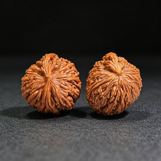 "Blizzard Single Rib" BaoXue YiGenJin BXYGJ-CG1B4E Wenwan Walnuts Collector Pair | 39.0mm x 34.0mm | Stock ID: BXYGJ-CG1B4E - ThePatinaProject