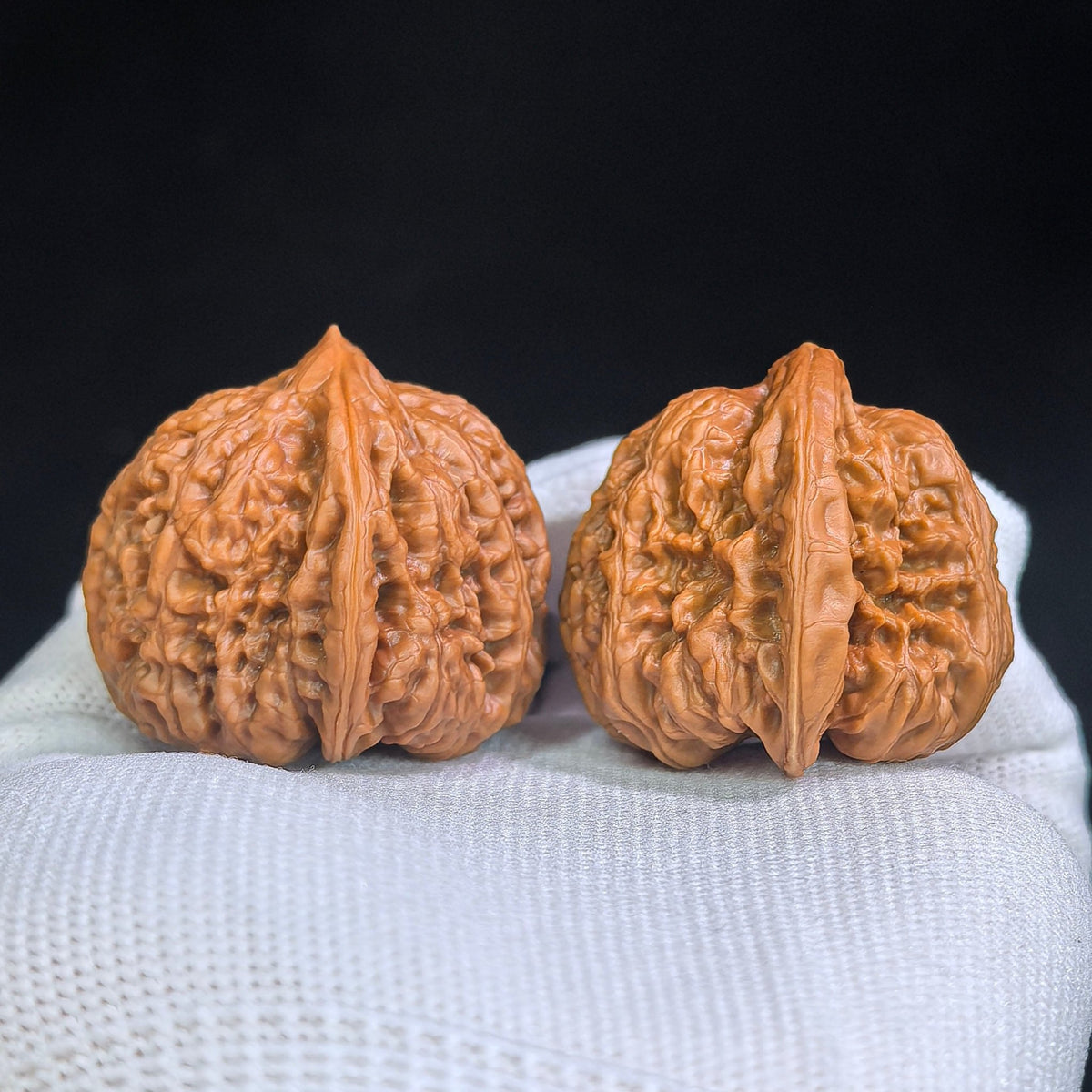 Broad-Bodied Concave-Base Pinggu Wenwan Walnut Pair — 37.0mm x 38.0mm | PGAD-SY1B8 - ThePatinaProject