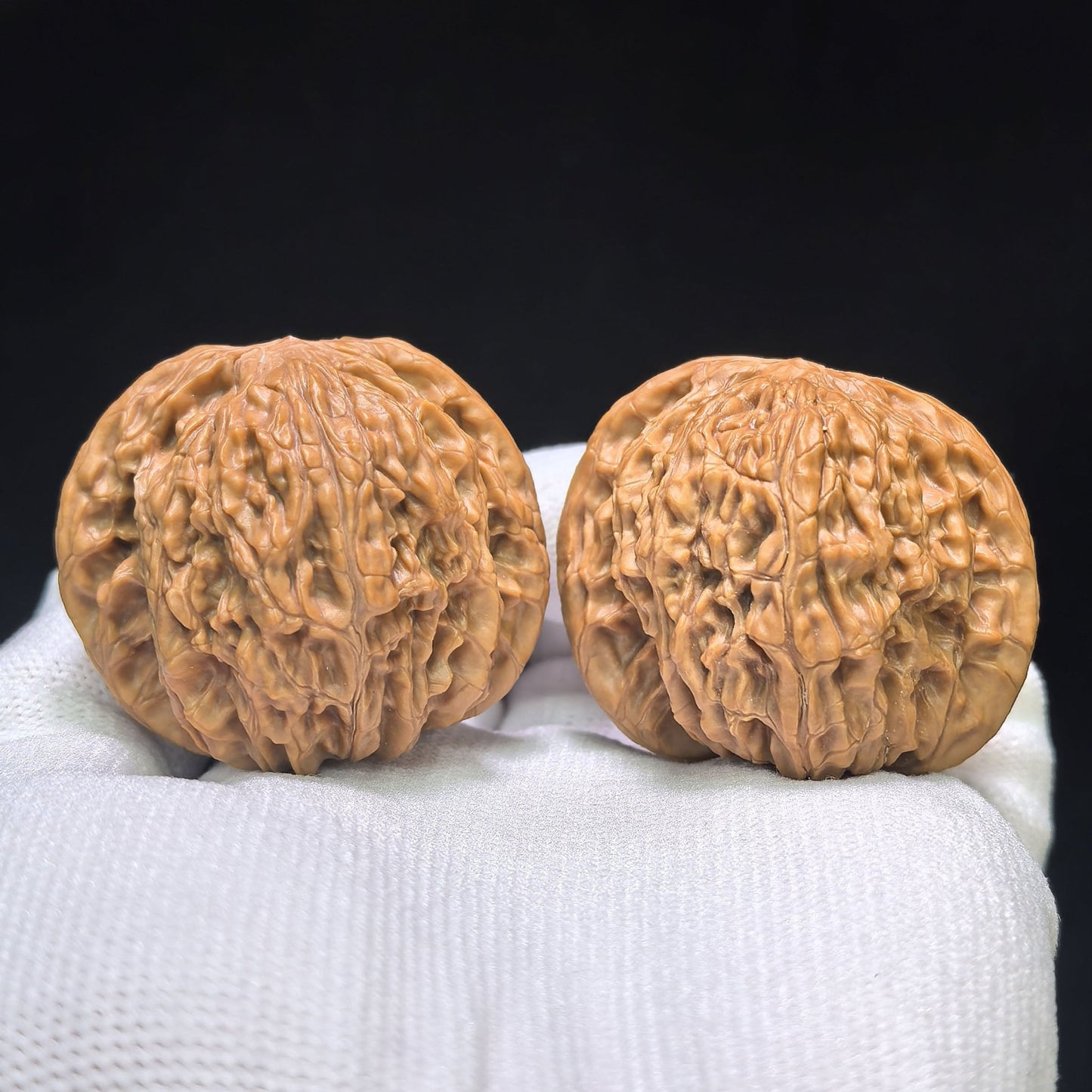 "Butterfly Millstone" Hudie Mopan Low-Profile Wenwan Walnuts Pair | 41.0mm x 37.0mm | MP-1505C - ThePatinaProject