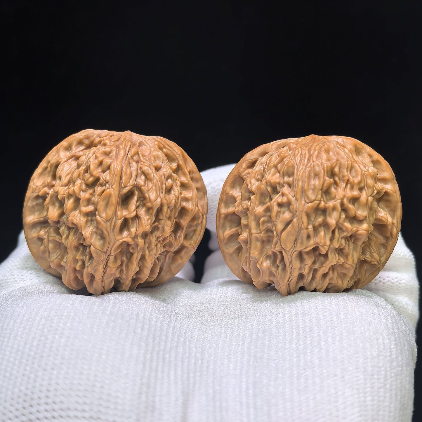 "Butterfly Millstone" Hudie Mopan Low-Profile Wenwan Walnuts Pair | 41.0mm x 37.0mm | MP-1505C - ThePatinaProject