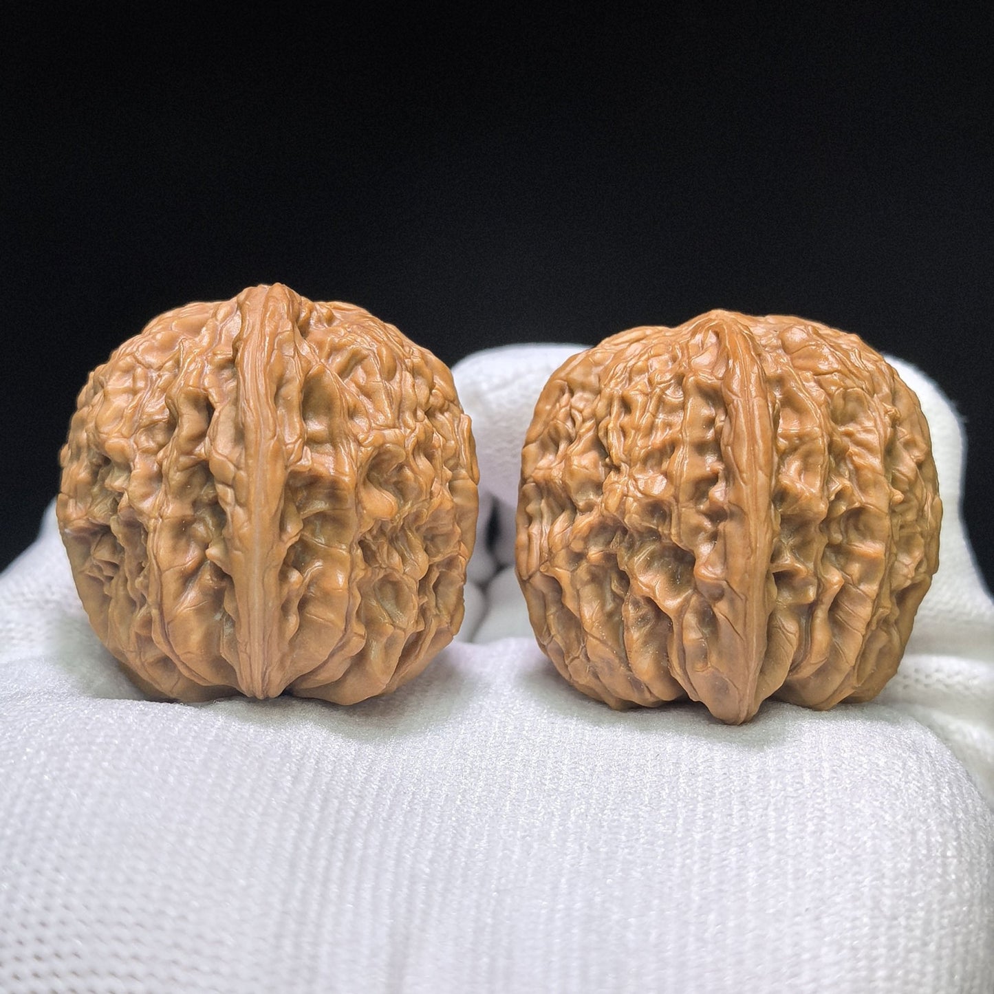 "Butterfly Millstone" Hudie Mopan Low-Profile Wenwan Walnuts Pair | 41.0mm x 37.0mm | MP-1505C - ThePatinaProject