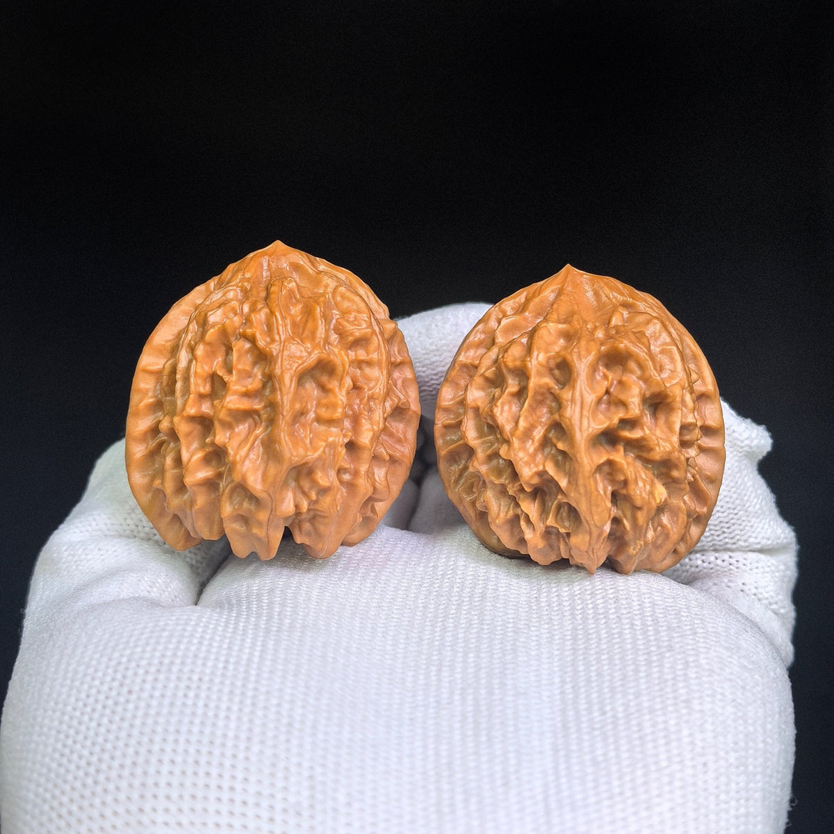 Cao Dalong Tiancanjiao Wenwan Walnuts Pair | Broad-Winged Sculptural Form | 38.0mm × 39.0mm | LDTC-C1D6E - ThePatinaProject