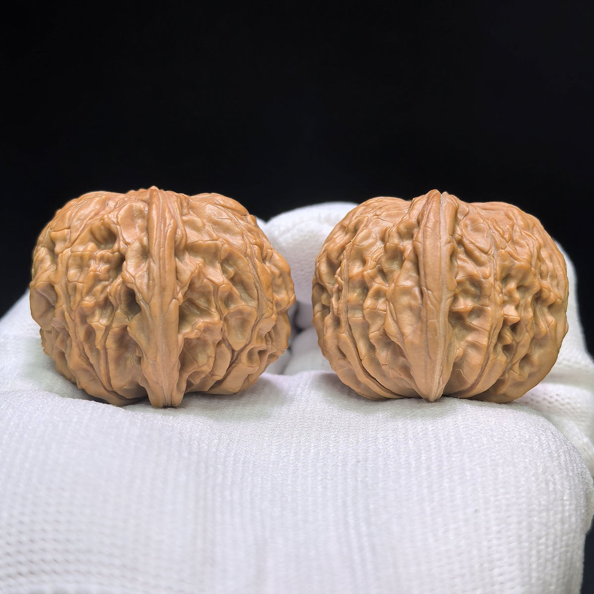 "Classic Millstone" Mopan Low-Profile Wenwan Walnuts Pair | 39.0mm x 38.0mm | MP-1504C - ThePatinaProject