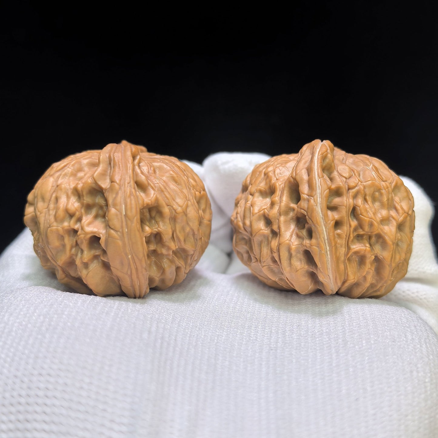 "Classic Millstone" Zheng Mopan Low-Profile Wenwan Walnuts Pair | 42.0mm x 38.0mm | MP-1506C - ThePatinaProject
