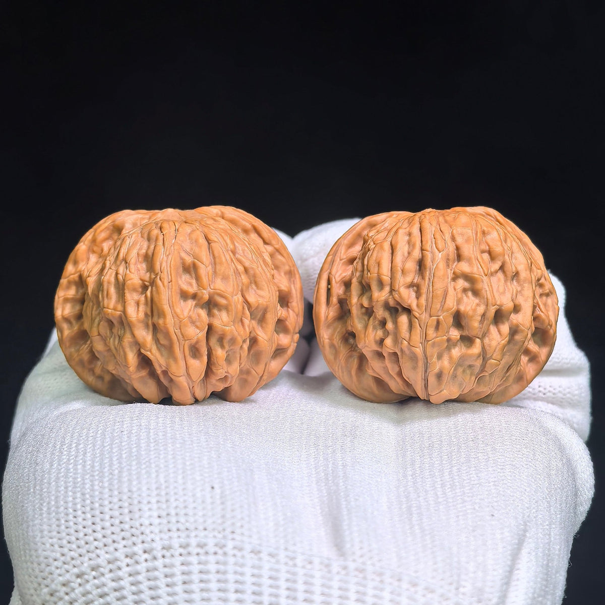 "Classic Mopan / Millstone" Heirloom Collection Wenwan Walnuts Pair | 42.0mm x 41.0mm | MP-1002 - ThePatinaProject