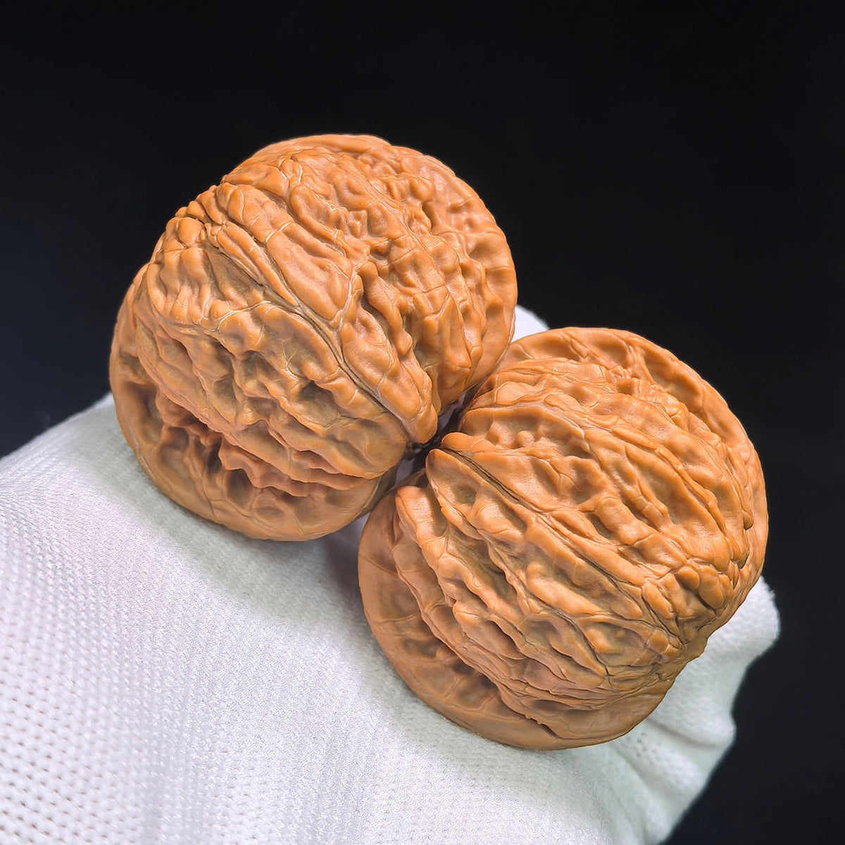 "Classic Mopan / Millstone" Heirloom Collection Wenwan Walnuts Pair | 42.0mm x 41.0mm | MP-1002 - ThePatinaProject