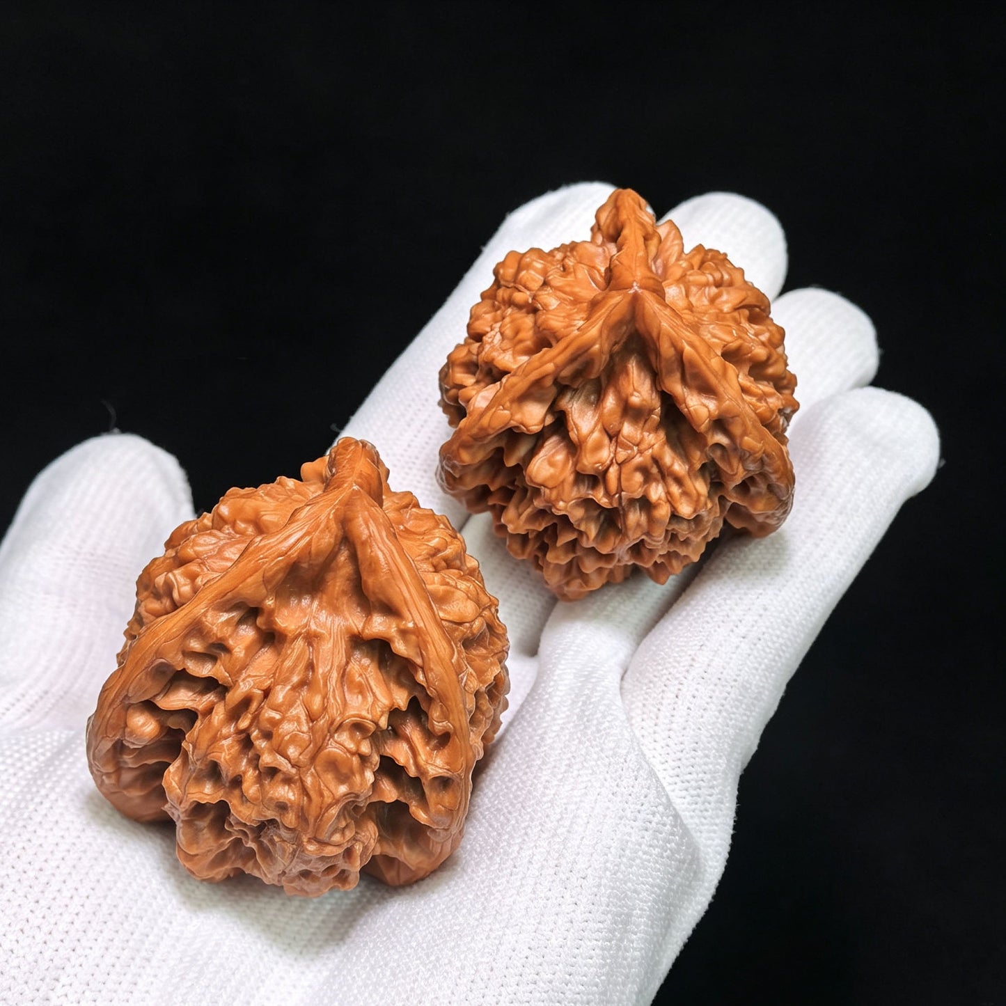 Collector Grade Qilin-Pattern Three-Ridged “Mercedes Star” Scholar Walnut Pair — 45.0mm x 44.0mm | QLWSN-CWA5E - ThePatinaProject