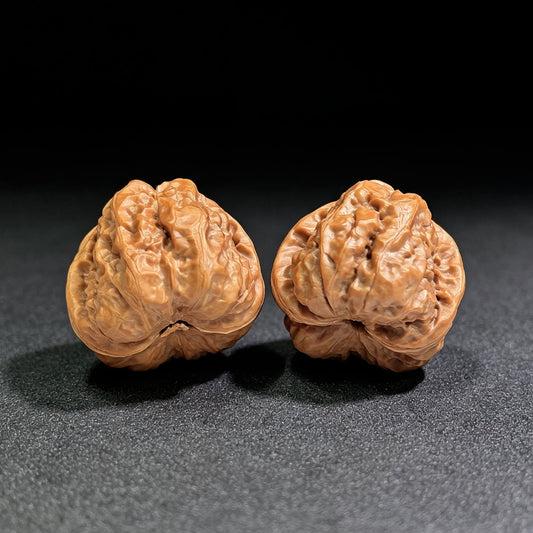 Compact Broad-Shouldered Hamatou Wenwan Walnut Pair | 39.0mm x 40.0mm | HMT-SY1G8 - ThePatinaProject