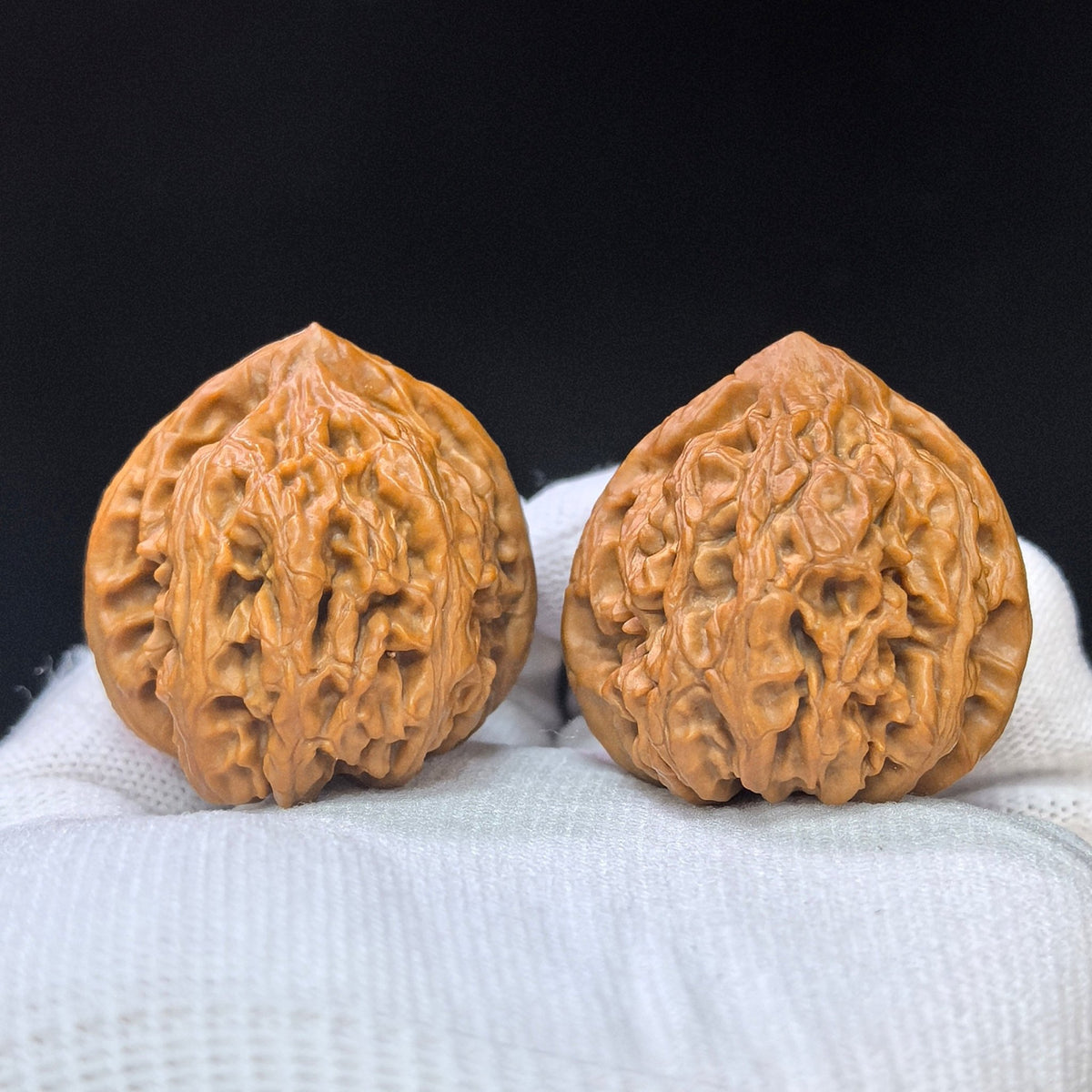 Compact Deep-Textured “Scale Weight” Wenwan Walnut Pair — 37.0mm x 40.0mm | PT-17D3 - ThePatinaProject