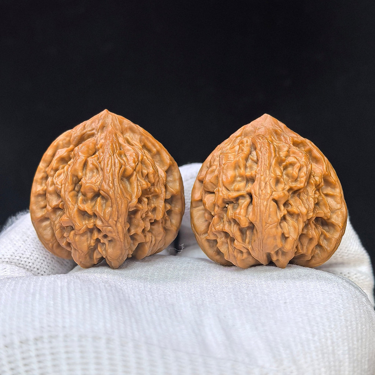 Compact Deep-Textured “Scale Weight” Wenwan Walnut Pair — 37.0mm x 40.0mm | PT-17D3 - ThePatinaProject